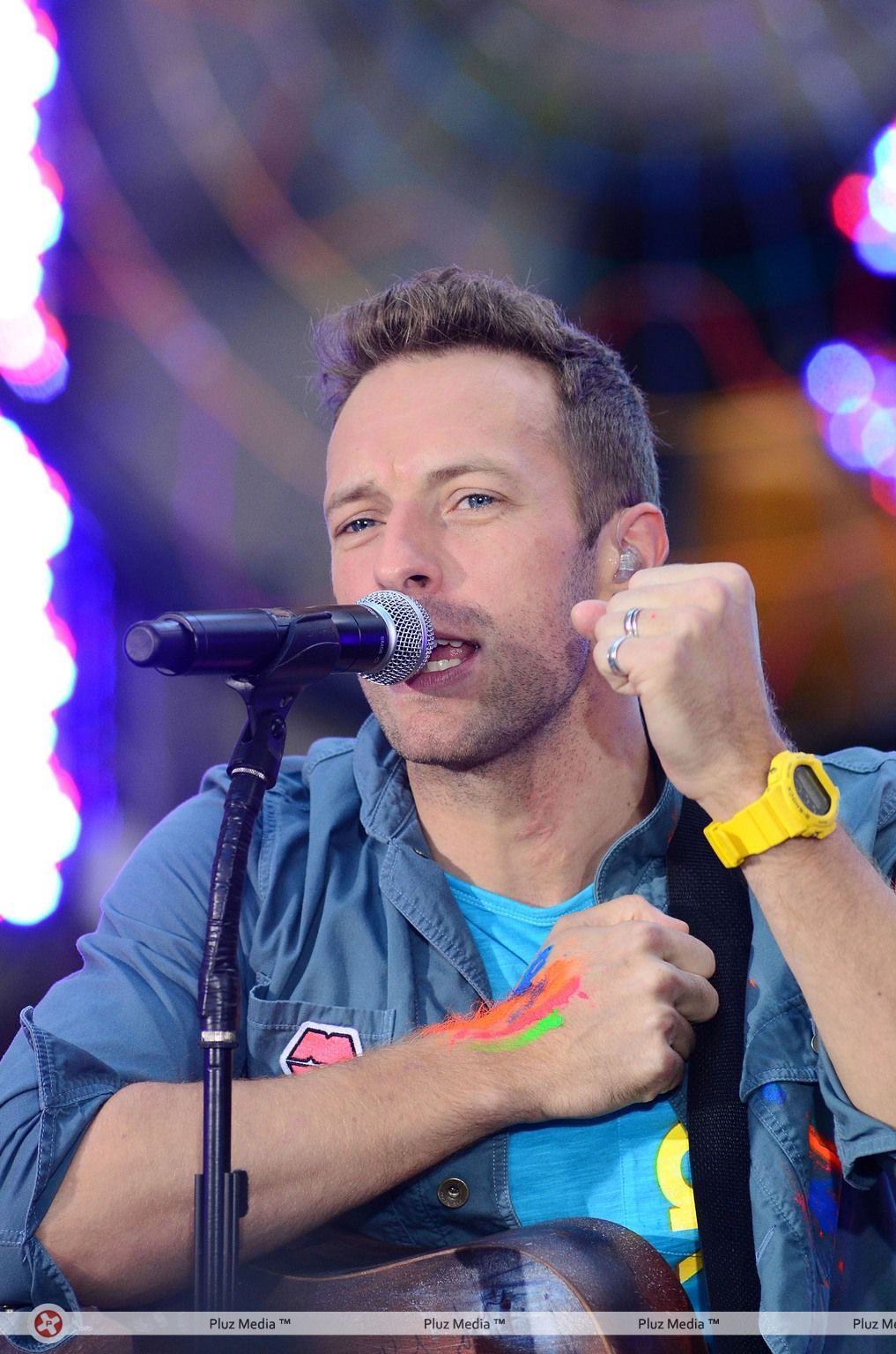 Chris Martin performing live on the 'Today' show as part of their Toyota Concert Series | Picture 107194